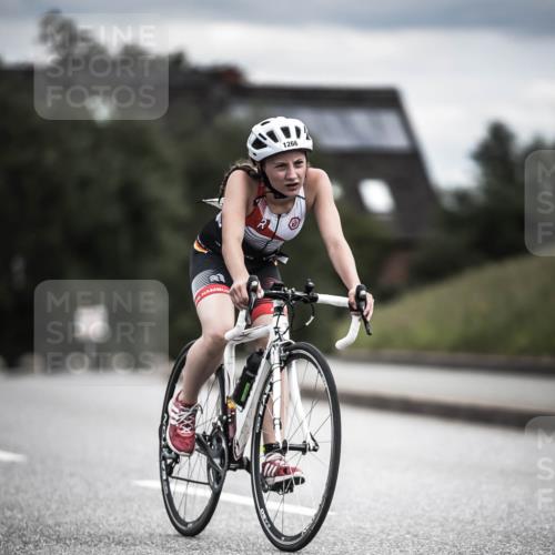 21.06.2026 - 29. Vierlanden-Triathlon H.Heesch http://msf.ph/oto/9925477 21.06.2026 14:44:26 Radfahren 1266 meine-sportfotos.de