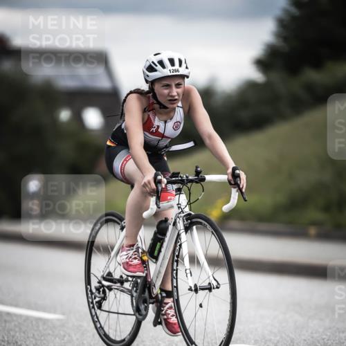 21.06.2026 - 29. Vierlanden-Triathlon H.Heesch http://msf.ph/oto/9925482 21.06.2026 14:44:27 Radfahren 1266 meine-sportfotos.de