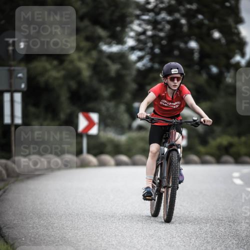 21.06.2026 - 29. Vierlanden-Triathlon H.Heesch http://msf.ph/oto/9925486 21.06.2026 14:45:09 Radfahren 1286, 20 meine-sportfotos.de