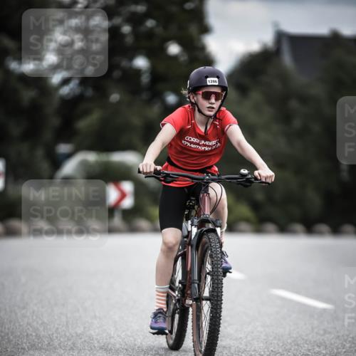 21.06.2026 - 29. Vierlanden-Triathlon H.Heesch http://msf.ph/oto/9925500 21.06.2026 14:45:10 Radfahren 1286, 10, 205 meine-sportfotos.de