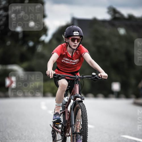 21.06.2026 - 29. Vierlanden-Triathlon H.Heesch http://msf.ph/oto/9925507 21.06.2026 14:45:10 Radfahren 1286, 10 meine-sportfotos.de