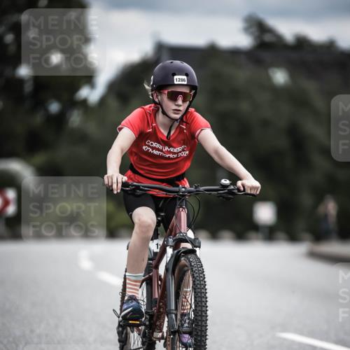 21.06.2026 - 29. Vierlanden-Triathlon H.Heesch http://msf.ph/oto/9925508 21.06.2026 14:45:10 Radfahren 1286, 10, 202 meine-sportfotos.de