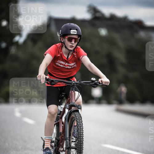 21.06.2026 - 29. Vierlanden-Triathlon H.Heesch http://msf.ph/oto/9925510 21.06.2026 14:45:11 Radfahren 1286, 10, 202 meine-sportfotos.de