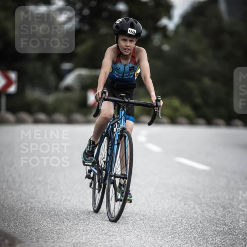 21.06.2026 - 29. Vierlanden-Triathlon H.Heesch http://msf.ph/oto/9925520 21.06.2026 14:45:24 Radfahren 1278 meine-sportfotos.de