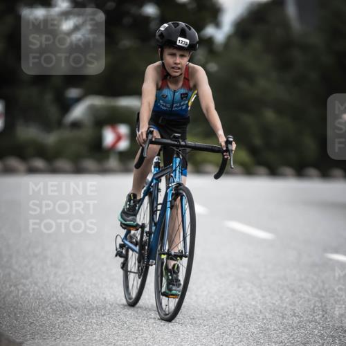 21.06.2026 - 29. Vierlanden-Triathlon H.Heesch http://msf.ph/oto/9925522 21.06.2026 14:45:24 Radfahren 1278 meine-sportfotos.de