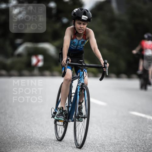 21.06.2026 - 29. Vierlanden-Triathlon H.Heesch http://msf.ph/oto/9925525 21.06.2026 14:45:24 Radfahren 1278 meine-sportfotos.de