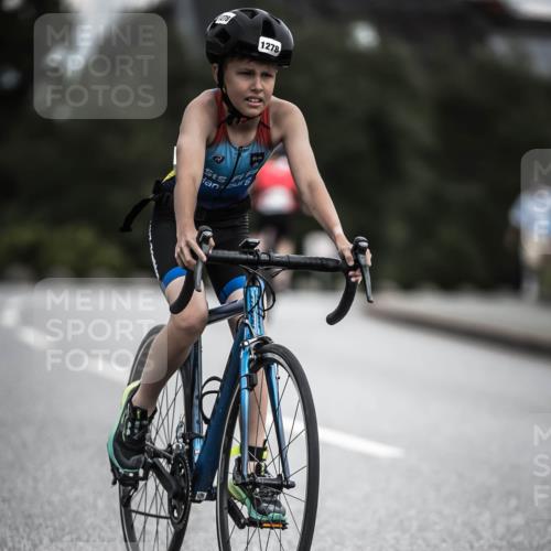 21.06.2026 - 29. Vierlanden-Triathlon H.Heesch http://msf.ph/oto/9925532 21.06.2026 14:45:24 Radfahren 1278 meine-sportfotos.de