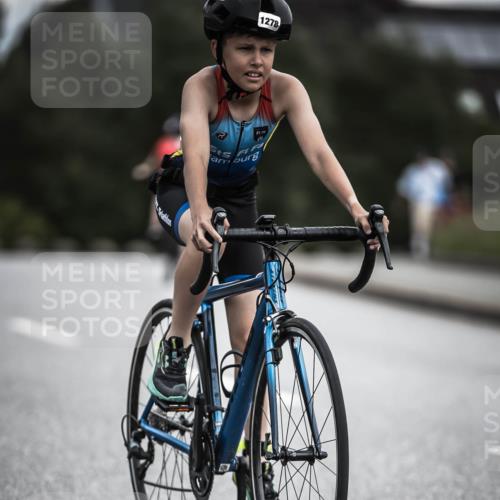 21.06.2026 - 29. Vierlanden-Triathlon H.Heesch http://msf.ph/oto/9925535 21.06.2026 14:45:25 Radfahren 1278 meine-sportfotos.de