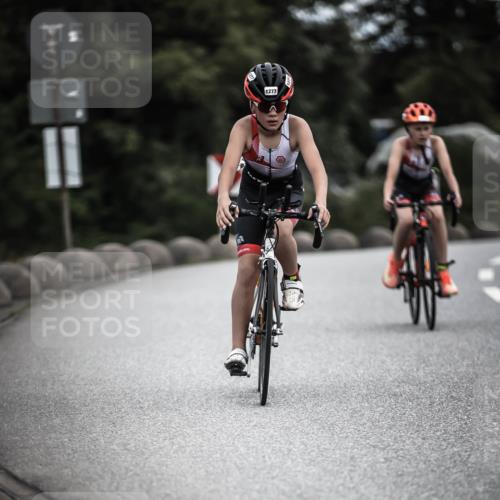 21.06.2026 - 29. Vierlanden-Triathlon H.Heesch http://msf.ph/oto/9925545 21.06.2026 14:47:08 Radfahren 1277 meine-sportfotos.de