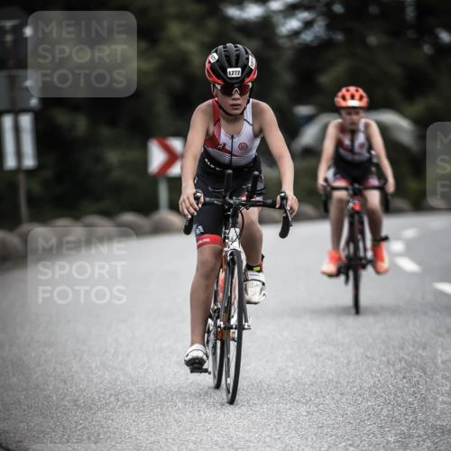 21.06.2026 - 29. Vierlanden-Triathlon H.Heesch http://msf.ph/oto/9925553 21.06.2026 14:47:08 Radfahren 11, 1277 meine-sportfotos.de