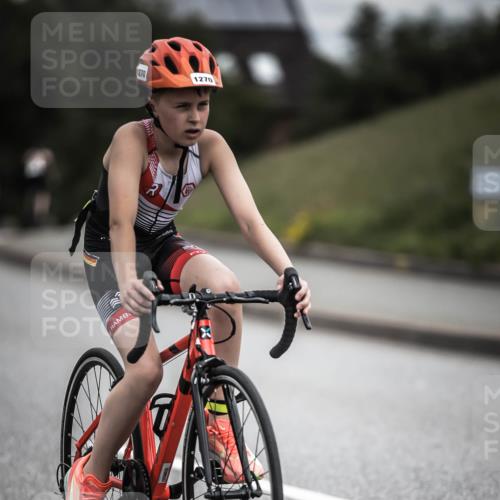 21.06.2026 - 29. Vierlanden-Triathlon H.Heesch http://msf.ph/oto/9925574 21.06.2026 14:47:11 Radfahren 1270, 1270 meine-sportfotos.de