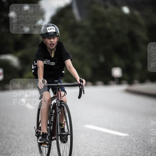 21.06.2026 - 29. Vierlanden-Triathlon H.Heesch http://msf.ph/oto/9925590 21.06.2026 14:48:52 Radfahren 1271, 1271 meine-sportfotos.de