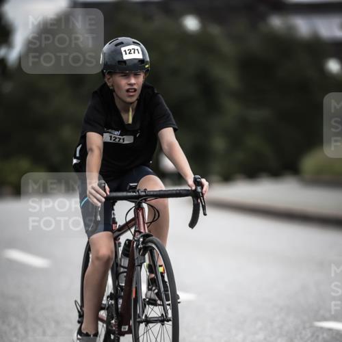21.06.2026 - 29. Vierlanden-Triathlon H.Heesch http://msf.ph/oto/9925597 21.06.2026 14:48:53 Radfahren 1271, 1271 meine-sportfotos.de