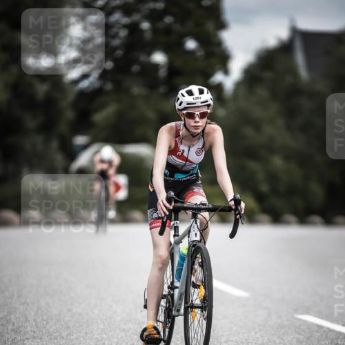 21.06.2026 - 29. Vierlanden-Triathlon H.Heesch http://msf.ph/oto/9925601 21.06.2026 14:50:03 Radfahren 1291 meine-sportfotos.de