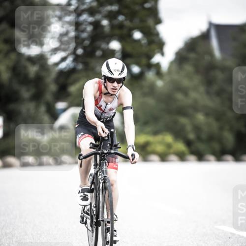 21.06.2026 - 29. Vierlanden-Triathlon H.Heesch http://msf.ph/oto/9925617 21.06.2026 14:50:06 Radfahren 1245 meine-sportfotos.de
