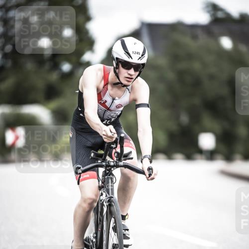 21.06.2026 - 29. Vierlanden-Triathlon H.Heesch http://msf.ph/oto/9925625 21.06.2026 14:50:07 Radfahren 1245 meine-sportfotos.de