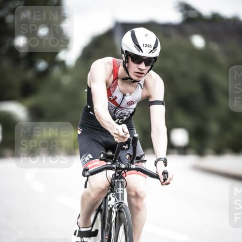21.06.2026 - 29. Vierlanden-Triathlon H.Heesch http://msf.ph/oto/9925628 21.06.2026 14:50:07 Radfahren 4, 1245 meine-sportfotos.de