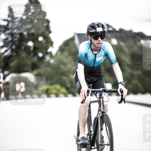 21.06.2026 - 29. Vierlanden-Triathlon H.Heesch http://msf.ph/oto/9925631 21.06.2026 14:50:42 Radfahren 1252 meine-sportfotos.de