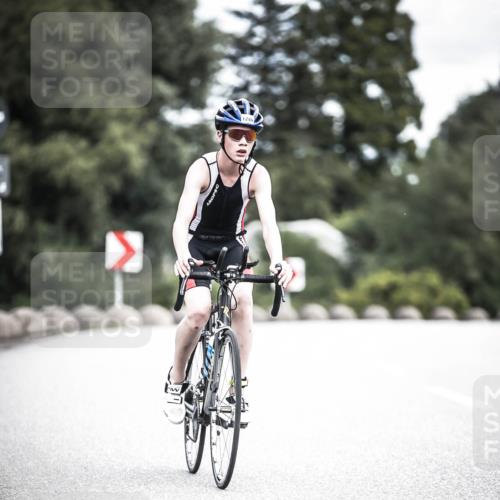 21.06.2026 - 29. Vierlanden-Triathlon H.Heesch http://msf.ph/oto/9925639 21.06.2026 14:50:45 Radfahren 1246 meine-sportfotos.de