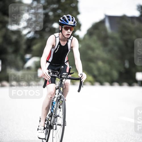 21.06.2026 - 29. Vierlanden-Triathlon H.Heesch http://msf.ph/oto/9925647 21.06.2026 14:50:46 Radfahren 1246 meine-sportfotos.de