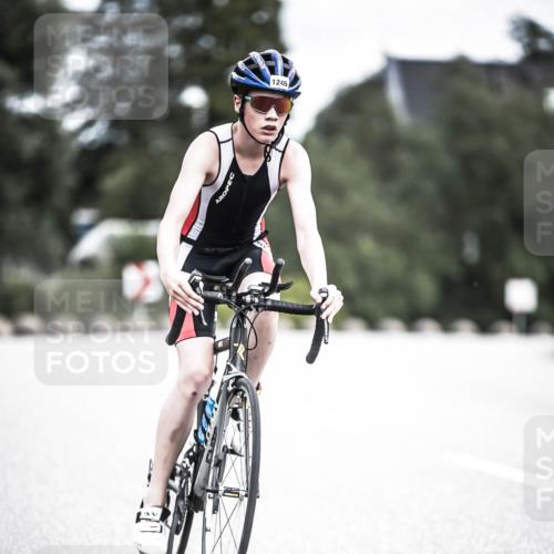 21.06.2026 - 29. Vierlanden-Triathlon H.Heesch http://msf.ph/oto/9925648 21.06.2026 14:50:46 Radfahren 1246 meine-sportfotos.de