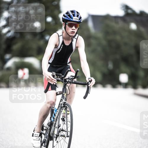 21.06.2026 - 29. Vierlanden-Triathlon H.Heesch http://msf.ph/oto/9925650 21.06.2026 14:50:46 Radfahren 1246 meine-sportfotos.de