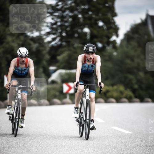21.06.2026 - 29. Vierlanden-Triathlon H.Heesch http://msf.ph/oto/9925661 21.06.2026 14:51:00 Radfahren 1247, 1251 meine-sportfotos.de