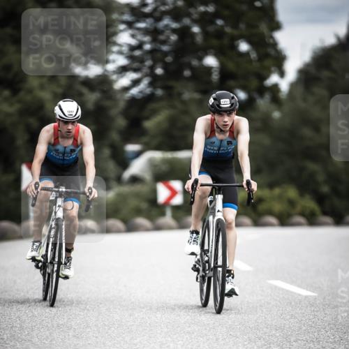 21.06.2026 - 29. Vierlanden-Triathlon H.Heesch http://msf.ph/oto/9925662 21.06.2026 14:51:00 Radfahren 1247, 1251 meine-sportfotos.de