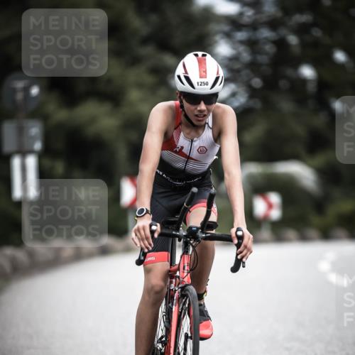 21.06.2026 - 29. Vierlanden-Triathlon H.Heesch http://msf.ph/oto/9925669 21.06.2026 14:51:02 Radfahren 11, 1250 meine-sportfotos.de