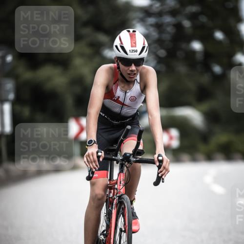 21.06.2026 - 29. Vierlanden-Triathlon H.Heesch http://msf.ph/oto/9925670 21.06.2026 14:51:02 Radfahren 1250 meine-sportfotos.de