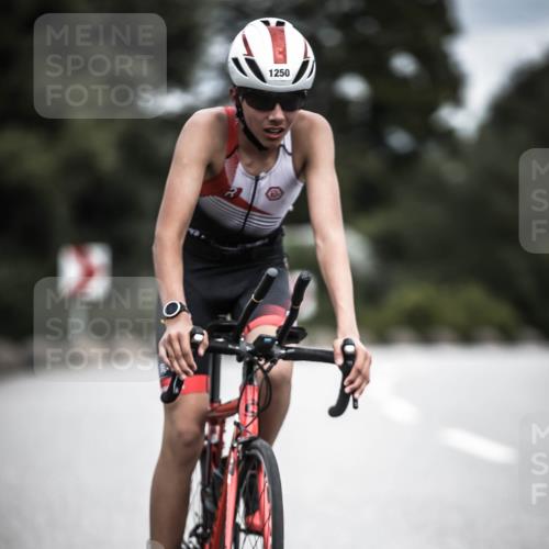 21.06.2026 - 29. Vierlanden-Triathlon H.Heesch http://msf.ph/oto/9925673 21.06.2026 14:51:02 Radfahren 1250 meine-sportfotos.de