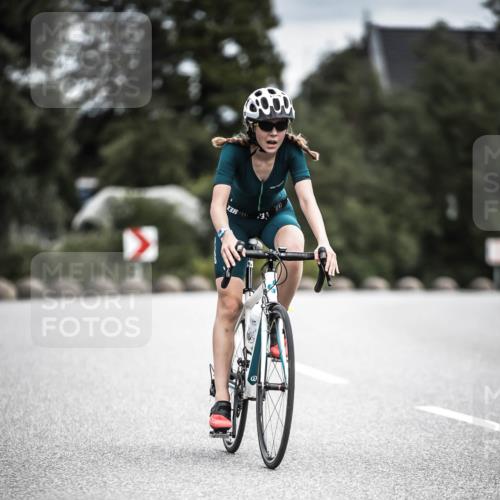 21.06.2026 - 29. Vierlanden-Triathlon H.Heesch http://msf.ph/oto/9925679 21.06.2026 14:51:39 Radfahren 02, 3 meine-sportfotos.de