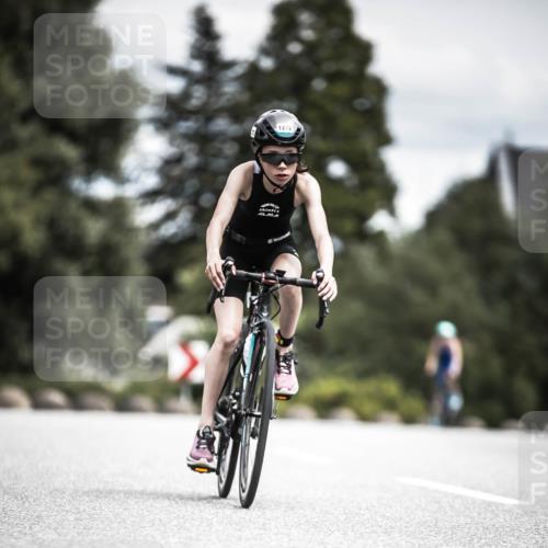 21.06.2026 - 29. Vierlanden-Triathlon H.Heesch http://msf.ph/oto/9925706 21.06.2026 14:52:08 Radfahren 1272 meine-sportfotos.de