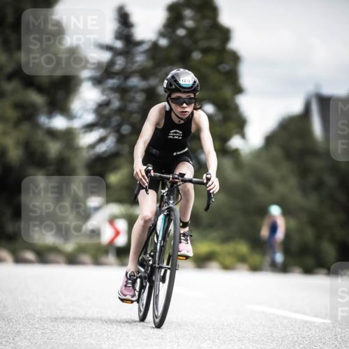 21.06.2026 - 29. Vierlanden-Triathlon H.Heesch http://msf.ph/oto/9925707 21.06.2026 14:52:08 Radfahren 1272 meine-sportfotos.de