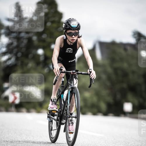21.06.2026 - 29. Vierlanden-Triathlon H.Heesch http://msf.ph/oto/9925713 21.06.2026 14:52:09 Radfahren 177, 1272 meine-sportfotos.de