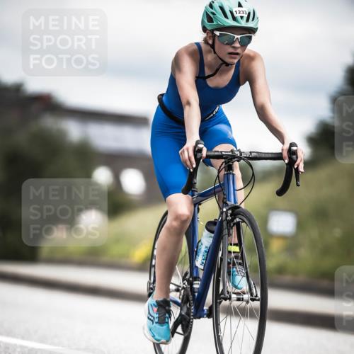 21.06.2026 - 29. Vierlanden-Triathlon H.Heesch http://msf.ph/oto/9925729 21.06.2026 14:52:16 Radfahren 1233 meine-sportfotos.de