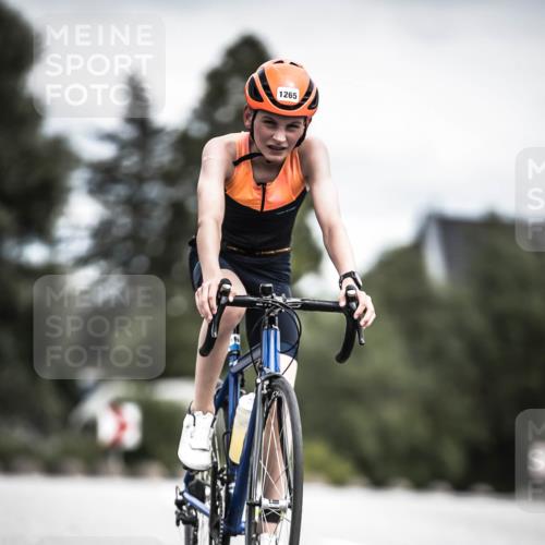 21.06.2026 - 29. Vierlanden-Triathlon H.Heesch http://msf.ph/oto/9925740 21.06.2026 14:52:20 Radfahren 1265 meine-sportfotos.de