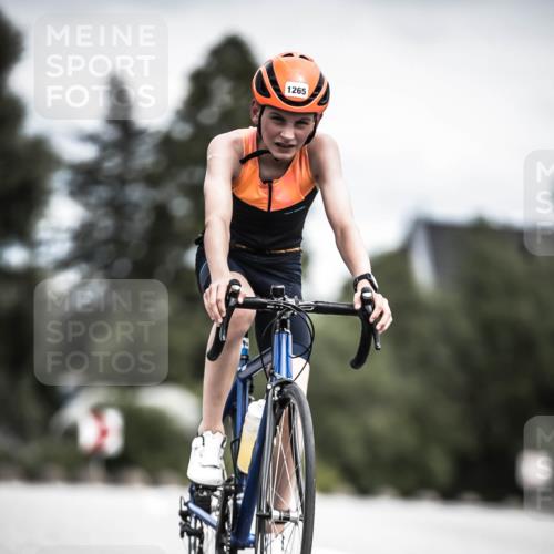 21.06.2026 - 29. Vierlanden-Triathlon H.Heesch http://msf.ph/oto/9925741 21.06.2026 14:52:20 Radfahren 1265 meine-sportfotos.de