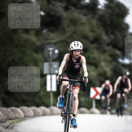21.06.2026 - 29. Vierlanden-Triathlon H.Heesch http://msf.ph/oto/9925747 21.06.2026 14:52:29 Radfahren 1276 meine-sportfotos.de