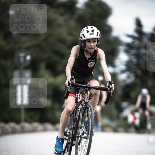 21.06.2026 - 29. Vierlanden-Triathlon H.Heesch http://msf.ph/oto/9925757 21.06.2026 14:52:30 Radfahren 11, 1276 meine-sportfotos.de