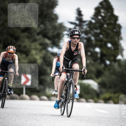 21.06.2026 - 29. Vierlanden-Triathlon H.Heesch http://msf.ph/oto/9925768 21.06.2026 14:52:32 Radfahren 1254 meine-sportfotos.de