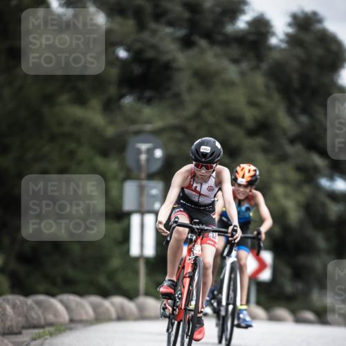21.06.2026 - 29. Vierlanden-Triathlon H.Heesch http://msf.ph/oto/9925791 21.06.2026 14:52:49 Radfahren 1262 meine-sportfotos.de