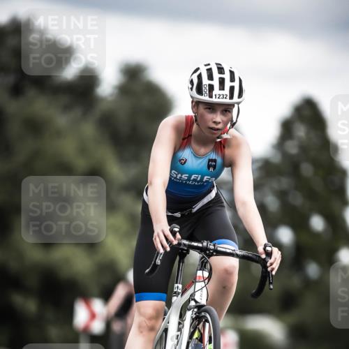 21.06.2026 - 29. Vierlanden-Triathlon H.Heesch http://msf.ph/oto/9925804 21.06.2026 14:52:51 Radfahren 1232 meine-sportfotos.de