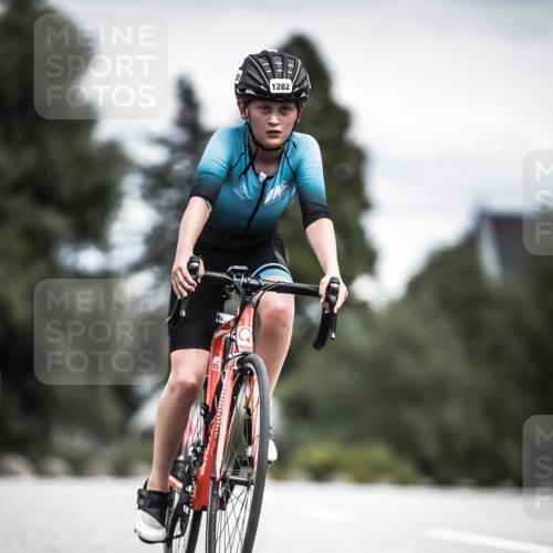 21.06.2026 - 29. Vierlanden-Triathlon H.Heesch http://msf.ph/oto/9925828 21.06.2026 14:53:16 Radfahren 1282 meine-sportfotos.de