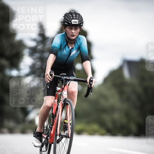 21.06.2026 - 29. Vierlanden-Triathlon H.Heesch http://msf.ph/oto/9925829 21.06.2026 14:53:16 Radfahren 1282 meine-sportfotos.de