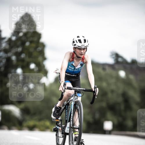 21.06.2026 - 29. Vierlanden-Triathlon H.Heesch http://msf.ph/oto/9925870 21.06.2026 14:54:00 Radfahren 1257 meine-sportfotos.de