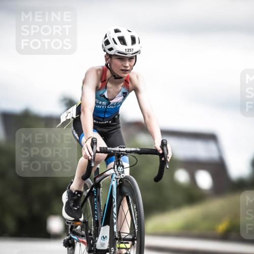 21.06.2026 - 29. Vierlanden-Triathlon H.Heesch http://msf.ph/oto/9925879 21.06.2026 14:54:00 Radfahren 1257 meine-sportfotos.de