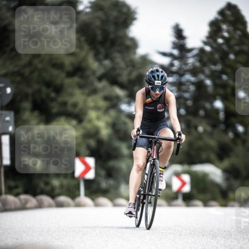 21.06.2026 - 29. Vierlanden-Triathlon H.Heesch http://msf.ph/oto/9925884 21.06.2026 14:54:16 Radfahren 1290 meine-sportfotos.de