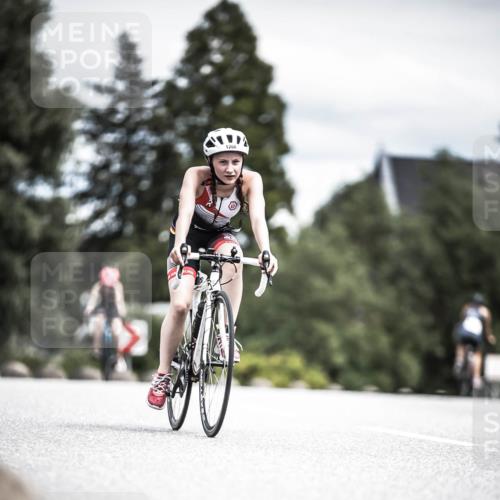 21.06.2026 - 29. Vierlanden-Triathlon H.Heesch http://msf.ph/oto/9925905 21.06.2026 14:54:34 Radfahren 1266 meine-sportfotos.de