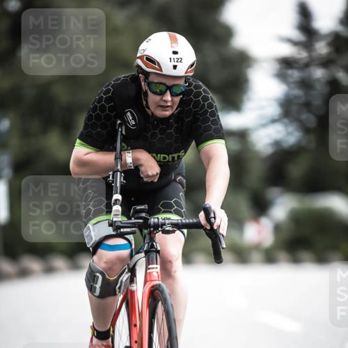 21.06.2026 - 29. Vierlanden-Triathlon H.Heesch http://msf.ph/oto/9925925 21.06.2026 13:18:19 Radfahren 3, 1122 meine-sportfotos.de